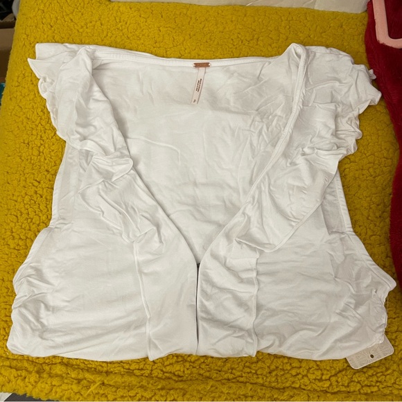 Free People Ruffle Me Away Tank Small NWT - Picture 13 of 16